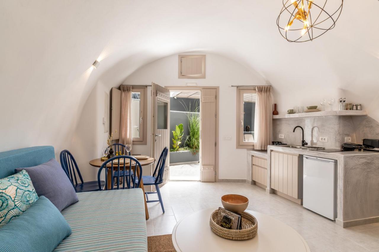 Hotel Wine And Yard Caves Pyrgos Kallistis Exterior foto